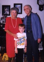 me with my great grandma and grandpa